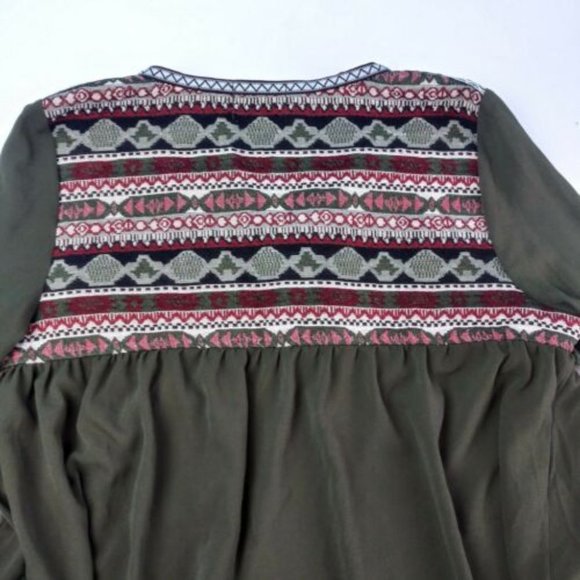 Arianna By Howard's Green Embroidered Shirt S/M - Picture 8 of 8